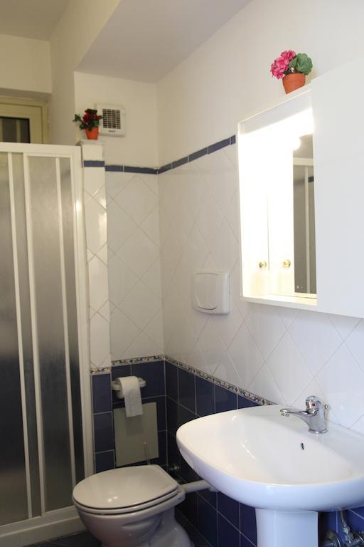 Bed And Breakfast Gigi Furci Siculo Luaran gambar